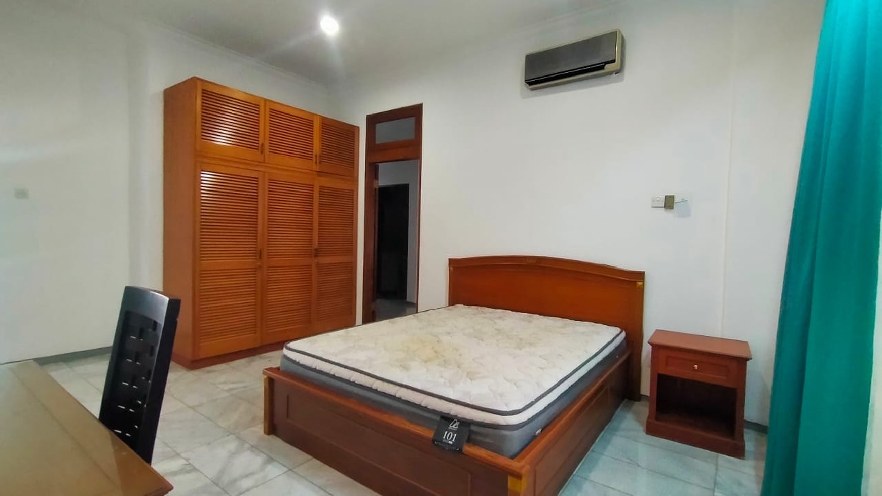 Executive Residence Low Rise Apartement di Kemang Cipete Jakarta Selatan