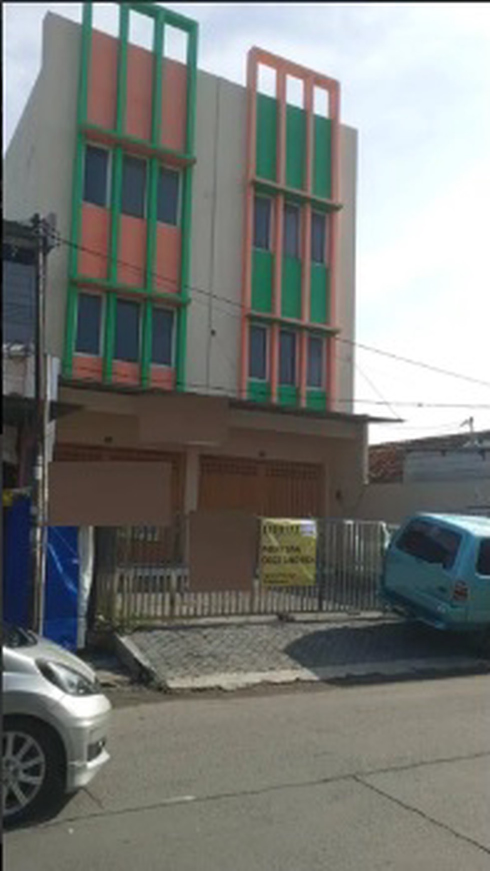 Dijual Ruko Raya Lempung Tama 2 Unit Jejer. Surabaya Barat