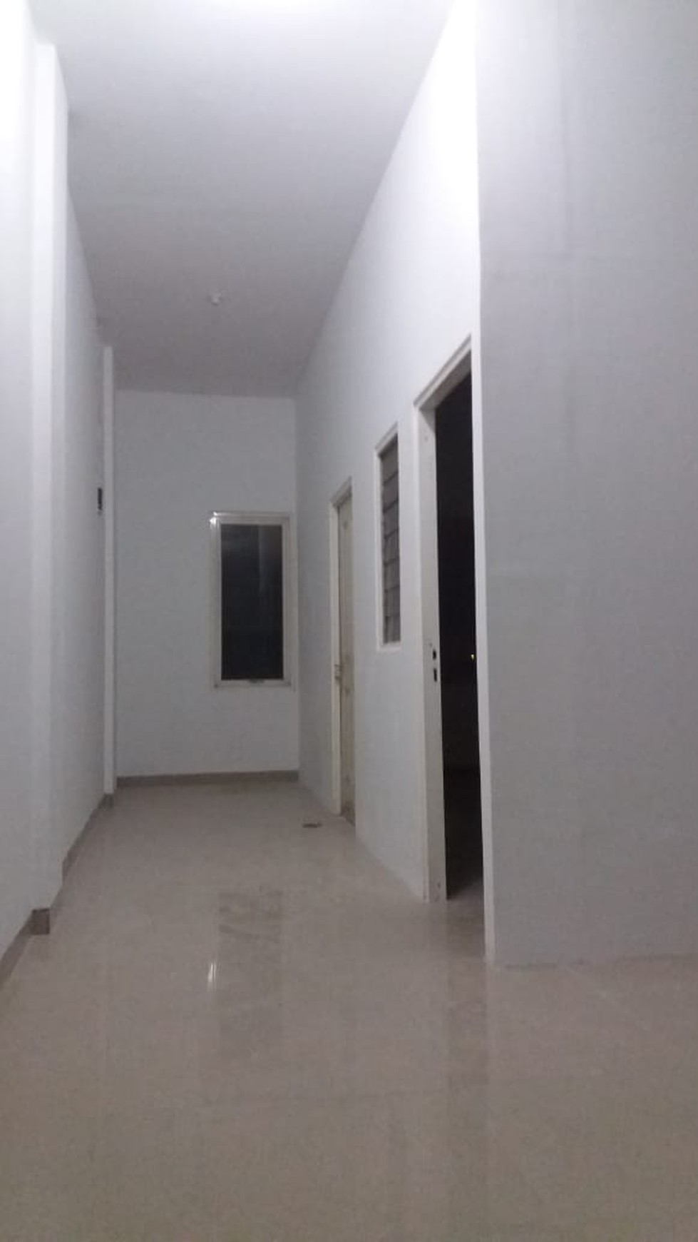 Dijual Ruko Raya Lempung Tama 2 Unit Jejer. Surabaya Barat