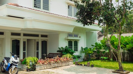 Rumah Mewah Siap Huni dengan Hunian Nyaman dan Lingkungan Asri @Bandung