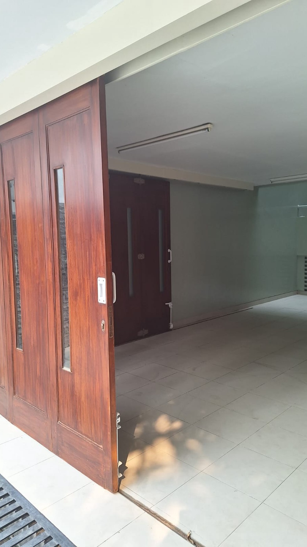 Rumah Bagus Di Kencana Indah Pondok Indah Jakarta Selatan