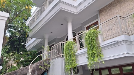 Rumah Bagus Di Alam Asri Pondok Indah Jakarta Selatan