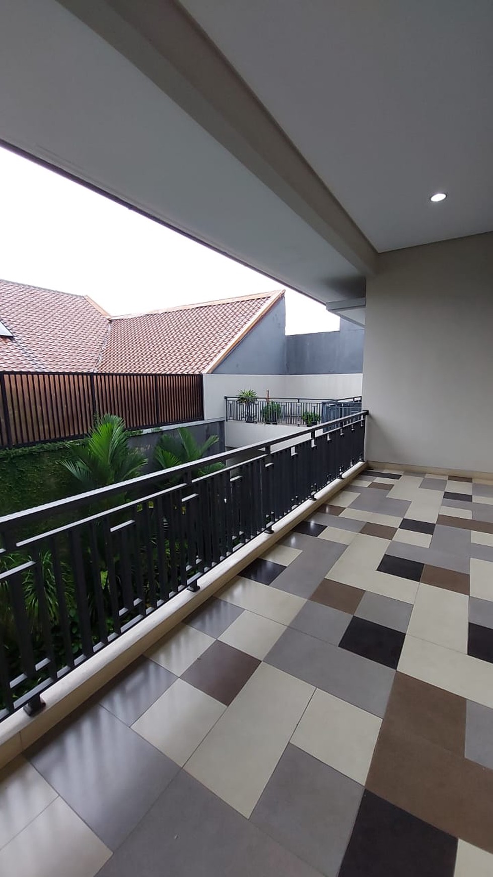 Disewakan Luxurious Modern House Pondok Indah 