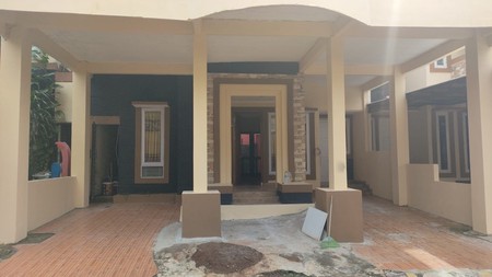 Rumah Baru Renovasi Siap Huni dengan Hunian Nyaman @Graha Raya