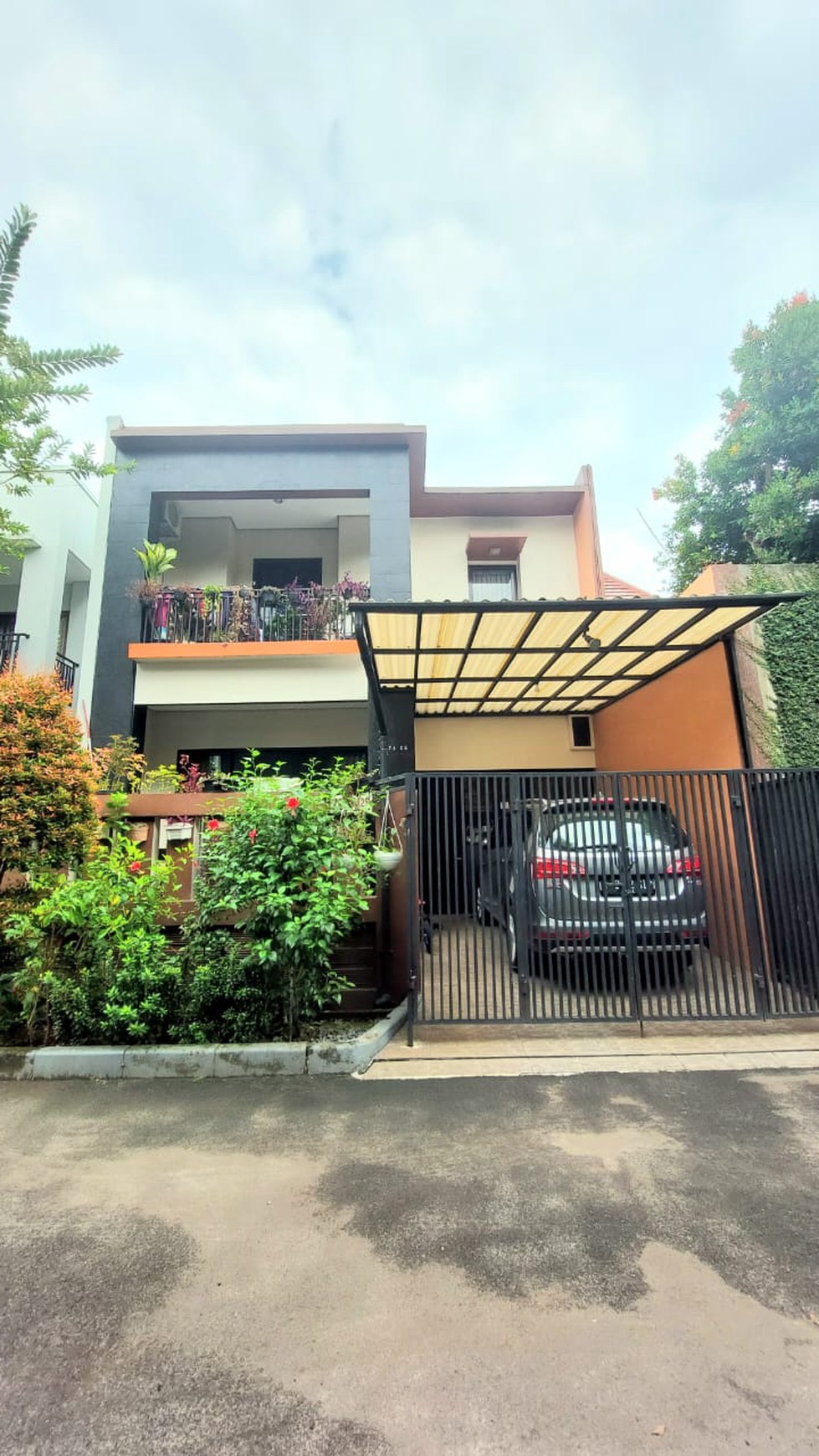 Rumah semi furnished,bagus di Bintaro Jaya sektor 9