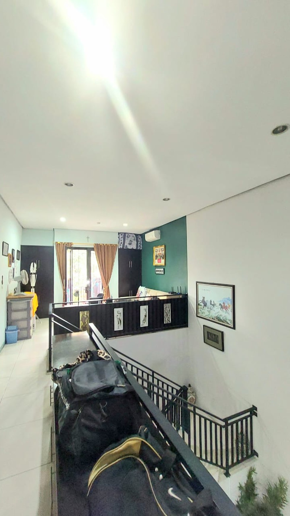 Rumah semi furnished,bagus di Bintaro Jaya sektor 9