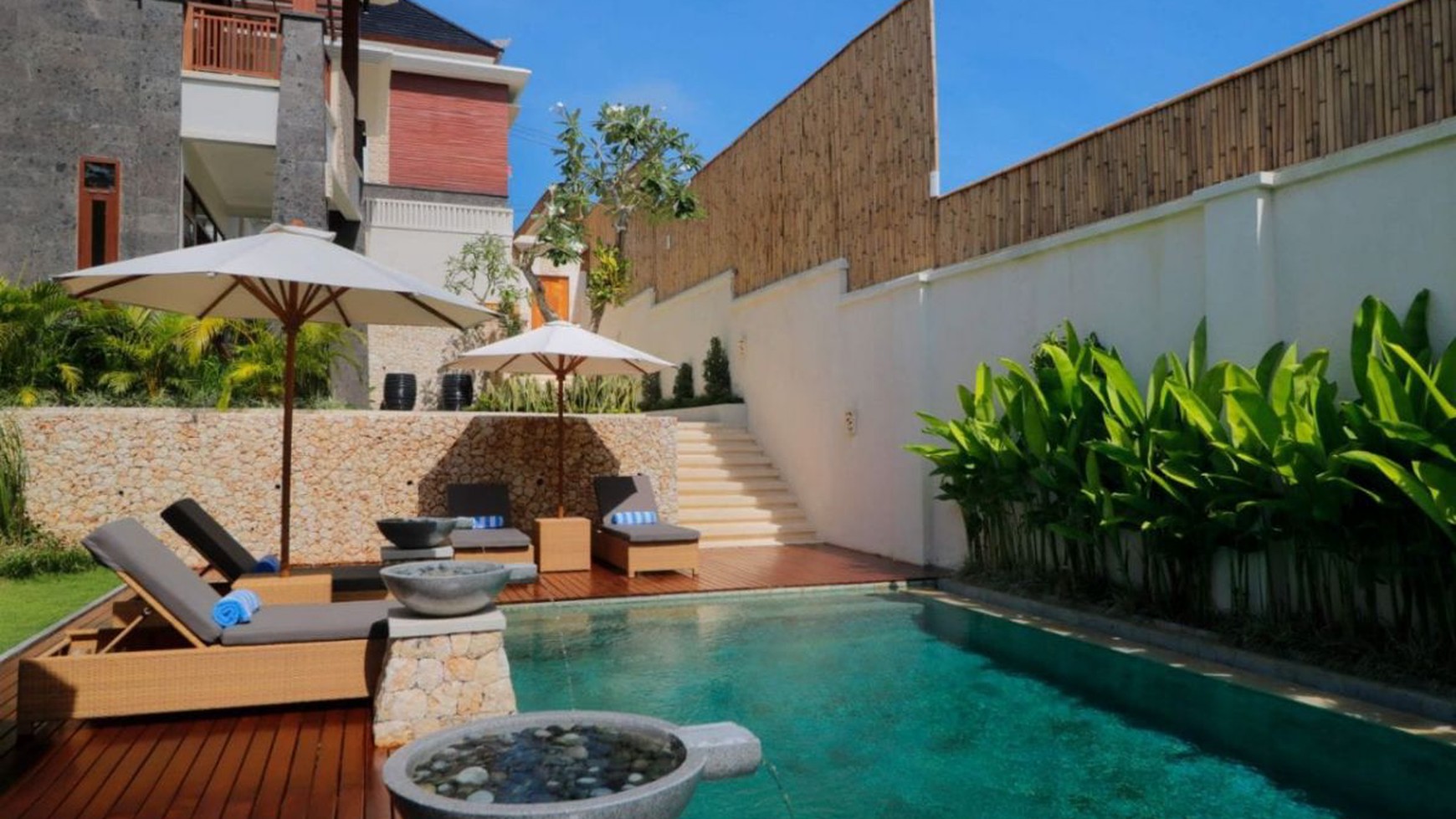 Freehold - Discover Exquisite Living Luxury Villa Retreat in Uluwatu, Bali