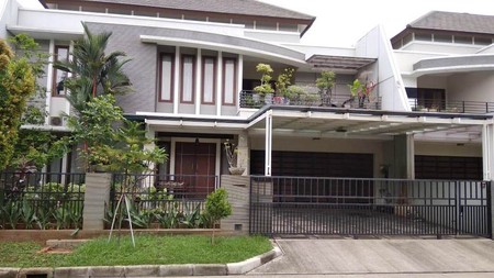 Rumah Villa Meutia Kirana Bekasi Barat Timur Lumbu, Luas 270m2