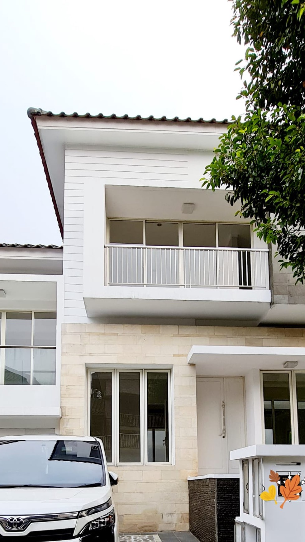 Rumah Bagus, Posisi hook di Cluster Kebayoran Residence, Bintaro Jaya