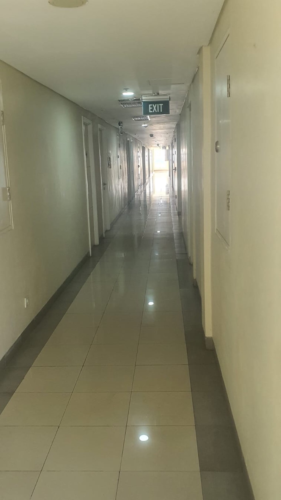 Dijual Cepat Apartemen 2 kamar di Parahyangan Residence , tipe Hoek. nego dibantu