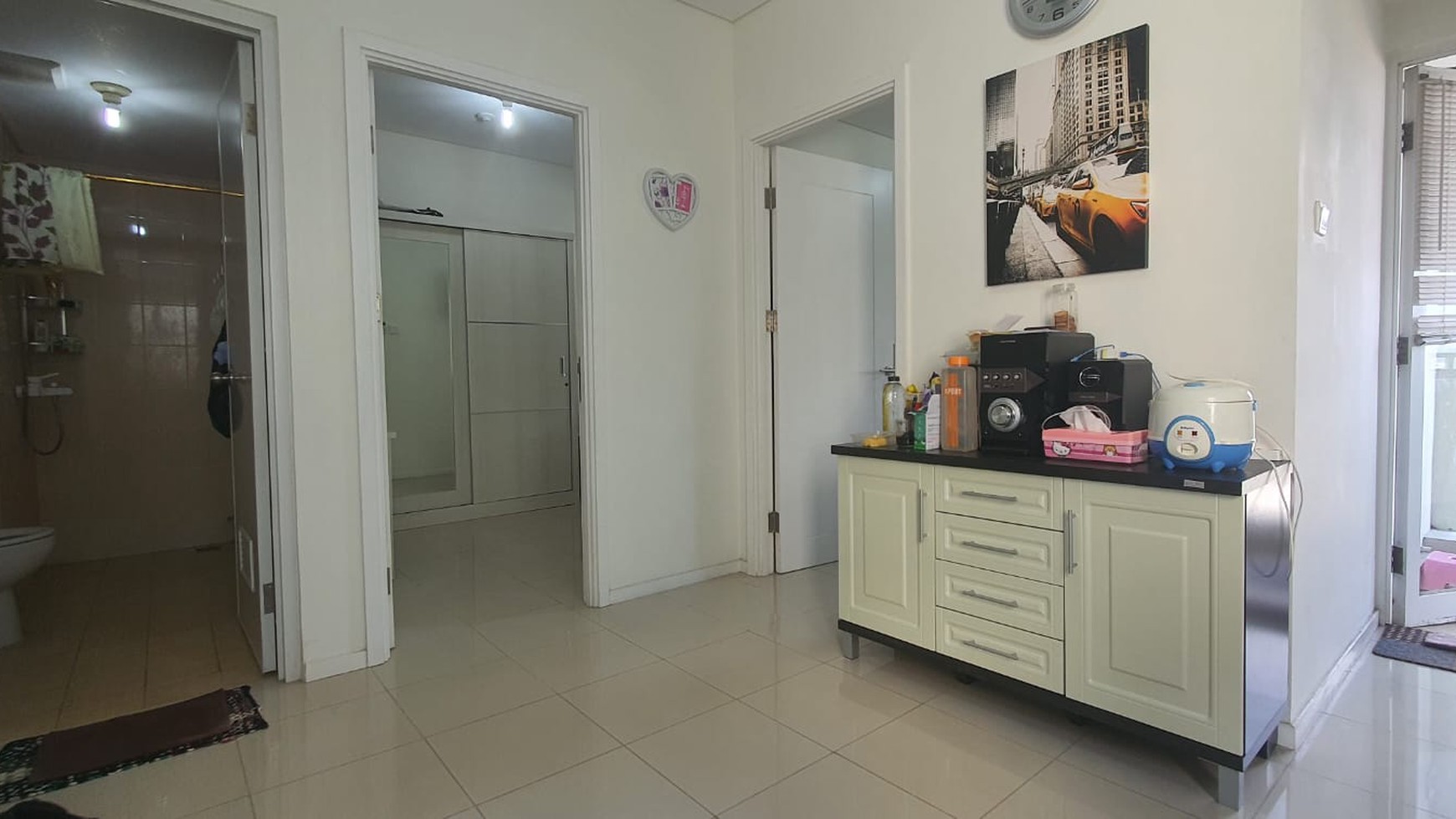 Dijual Cepat Apartemen 2 kamar di Parahyangan Residence , tipe Hoek. nego dibantu