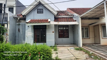 RUMAH DI LOKASI STRATEGIS DI TENGAH KOTA LIPPO CIKARANG CLUSTER TAMAN BEVERLY