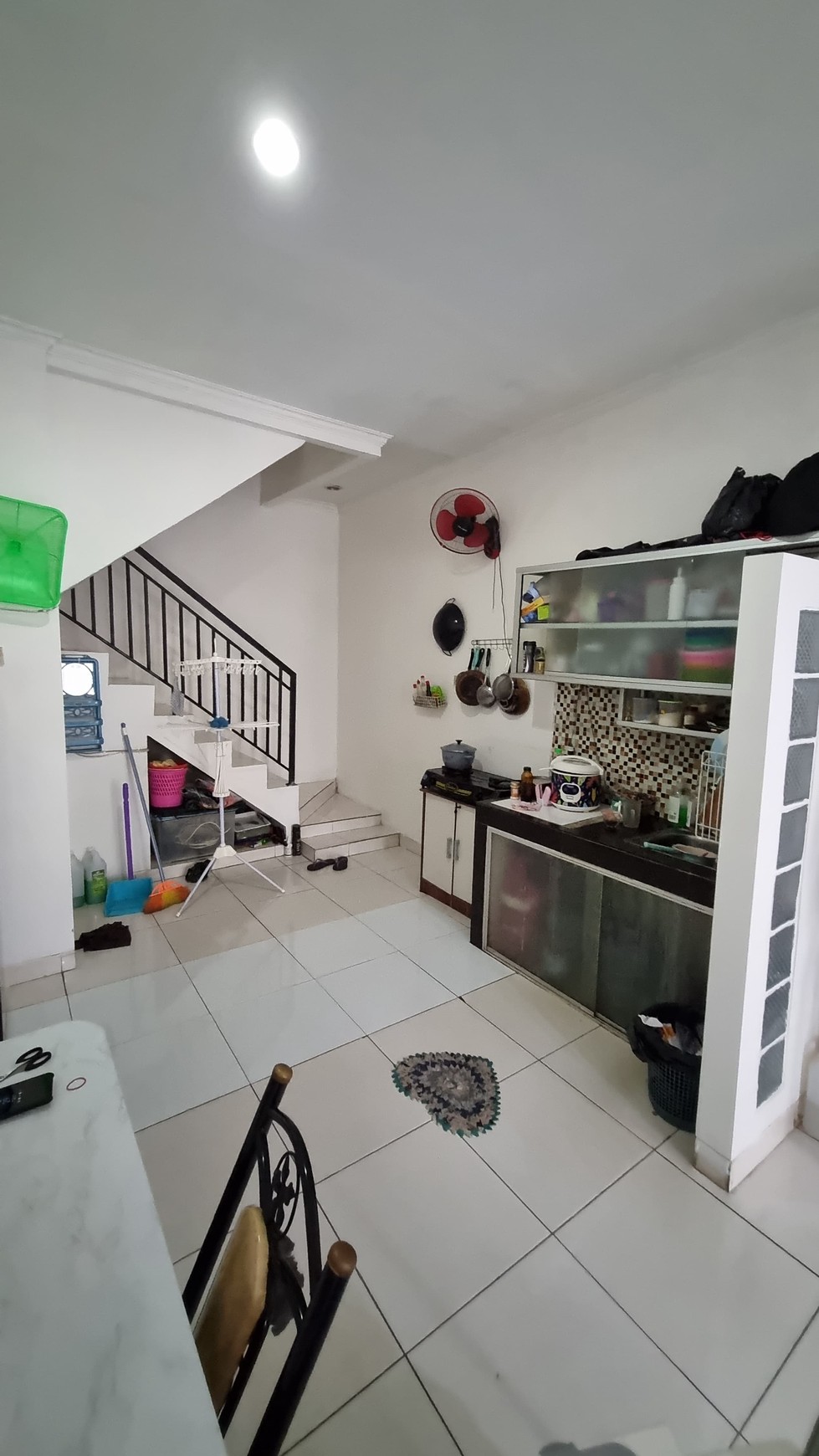 Dijual Rumah Minimalis di Jalan Tanjung Duren Selatan, Jakarta Barat