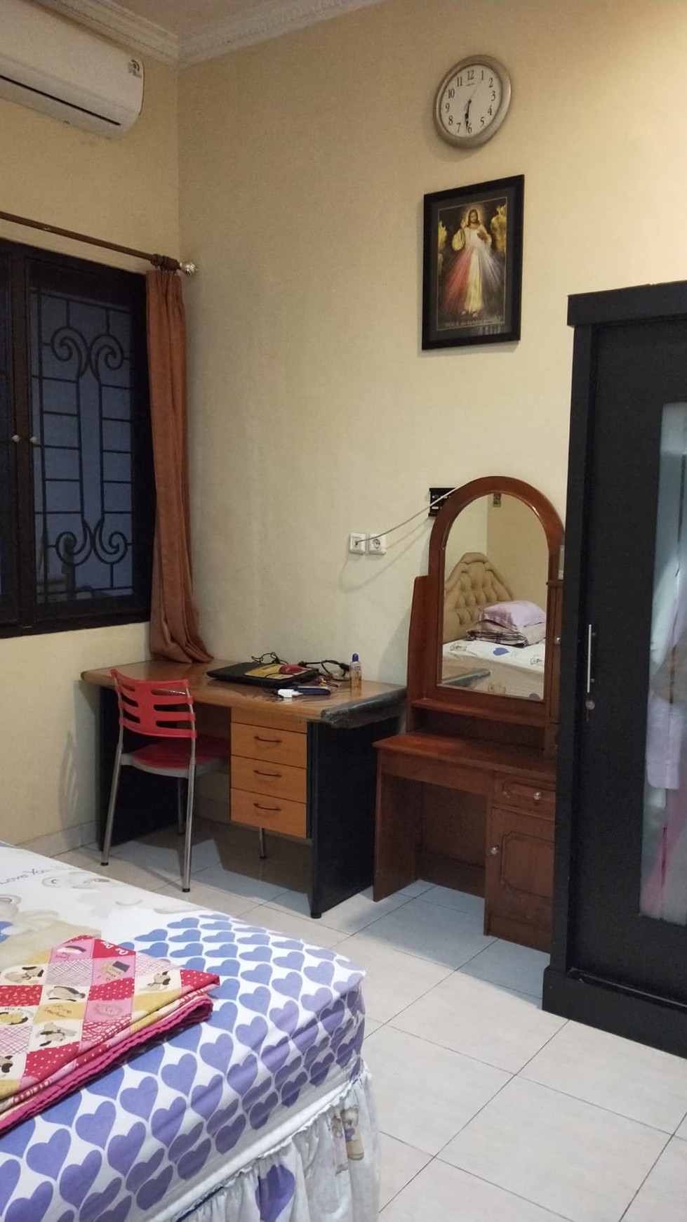 Rumah Darmo Permai Utara Surabaya + FULL FURNISHED dekat Pakuwon Mall