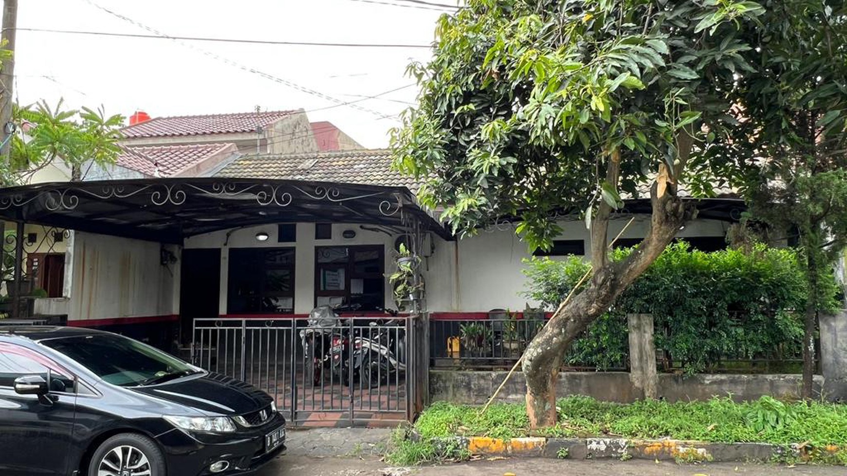 Rumah Satu Lantai - 2 Unit di Limus Pratama Cileungsi