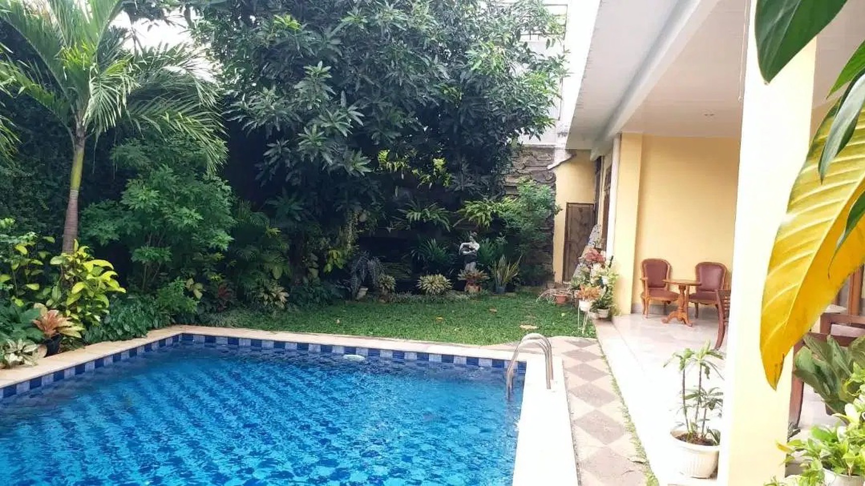 DIJUAL CEPAT RUMAH MEWAH 2 LANTAI DI CIPETE DEKAT KEMANG, JAKSEL