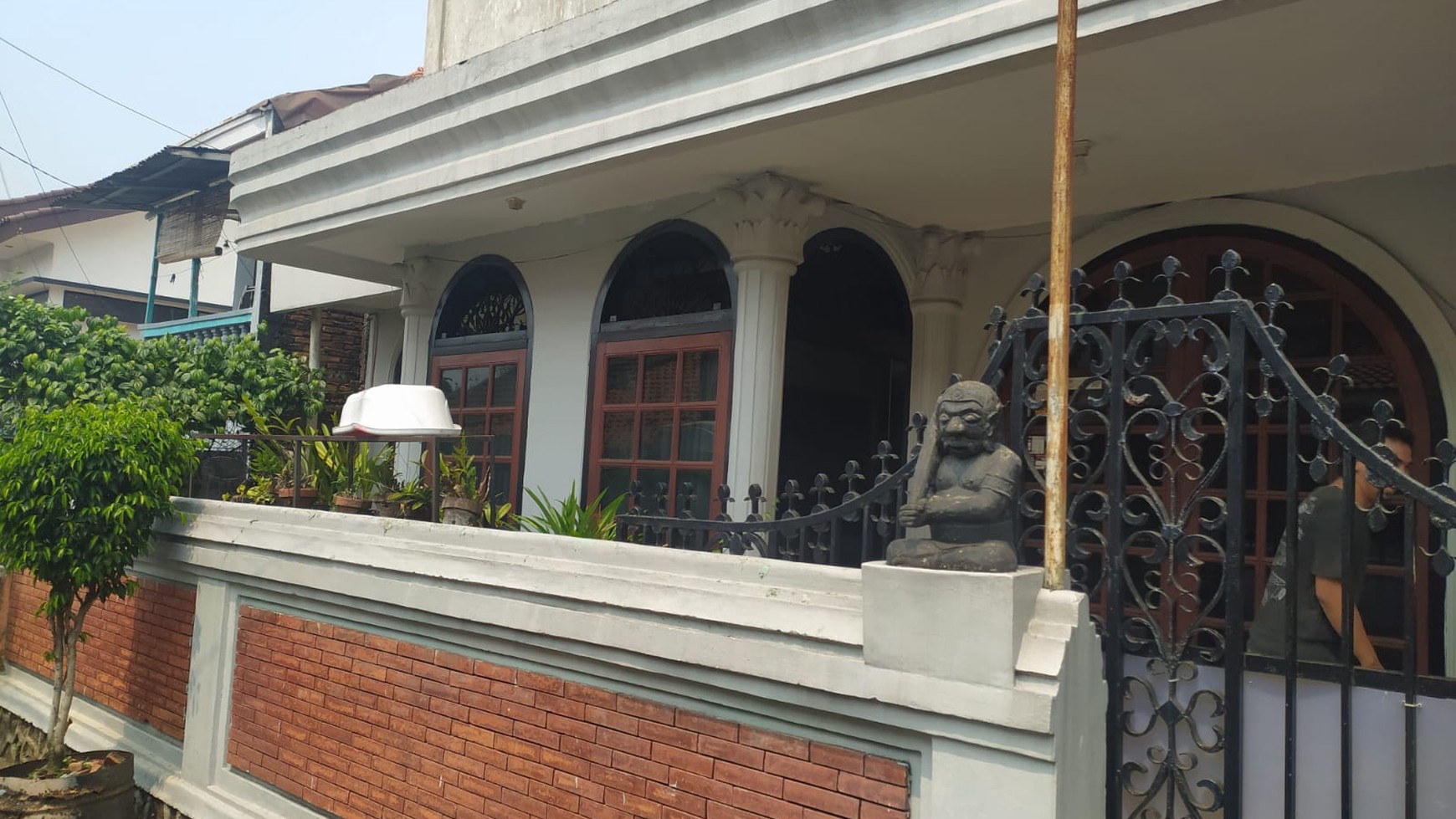 Rumah hitung tanah, lokasi strategis, bebas banjir, Depsos, Pesanggrahan, Jakarta Selatan