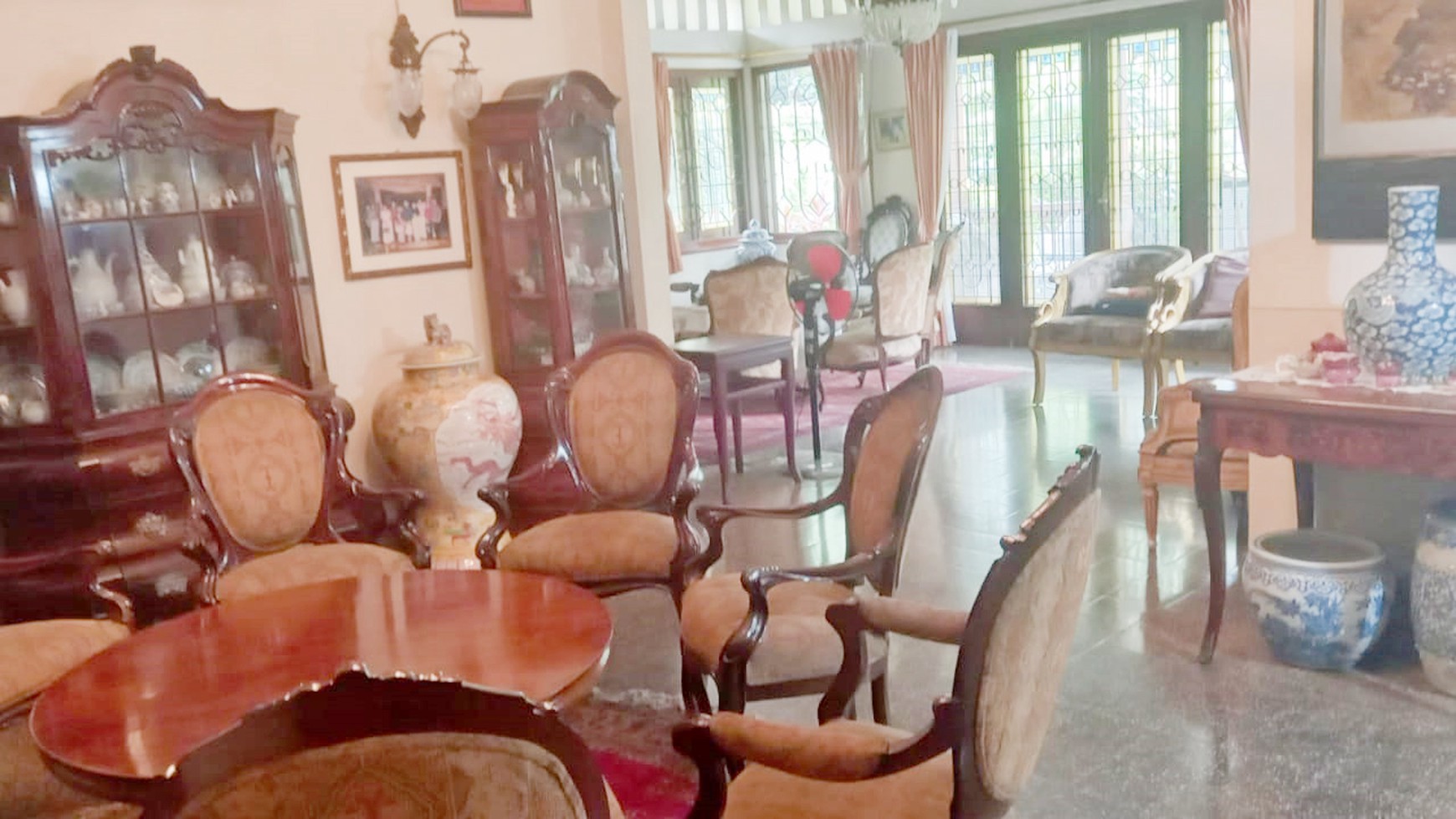 Rumah Baguss Siap Huni Asri dgn Lokasi Strategis di Jl Kertosono, Menteng, Jakarta Pusat