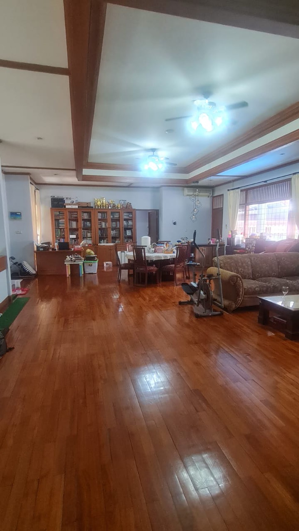 Rumah Bagus Siap Huni Asri dgn Pool di Jl Duta Indah, Pondok Indah, Jakarta Selatan