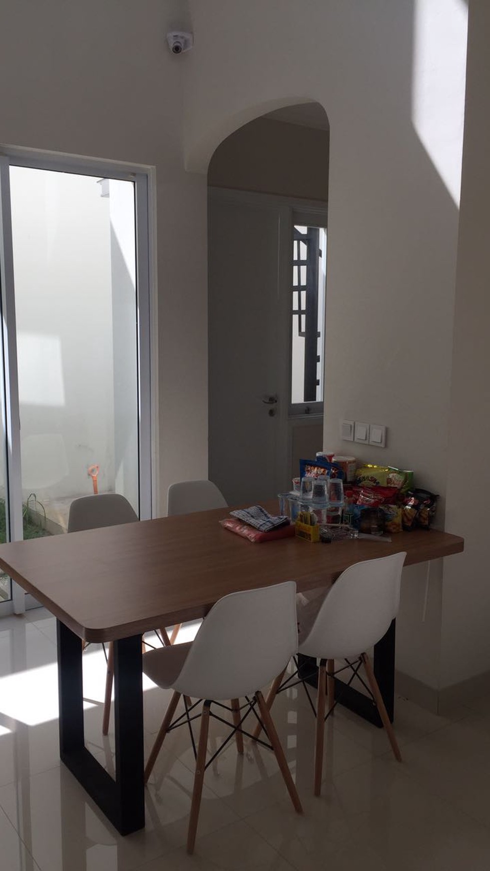 Rumah Eminent Vivacia BSD CITY, Bonus Furnished Dekat AEON Mall