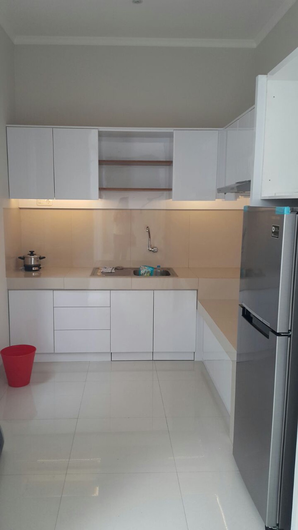 Rumah Eminent Vivacia BSD CITY, Bonus Furnished Dekat AEON Mall