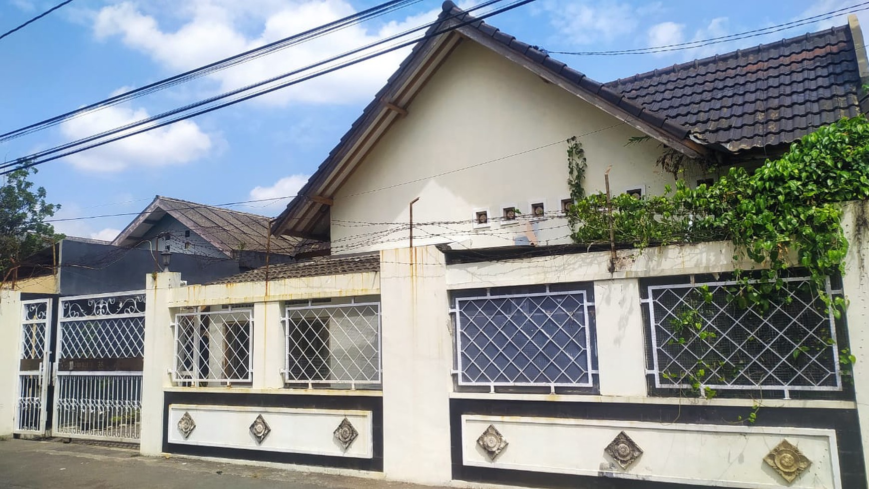 Investasi Guest House Lokasi Strategis di Condong Catur  Depok Sleman 