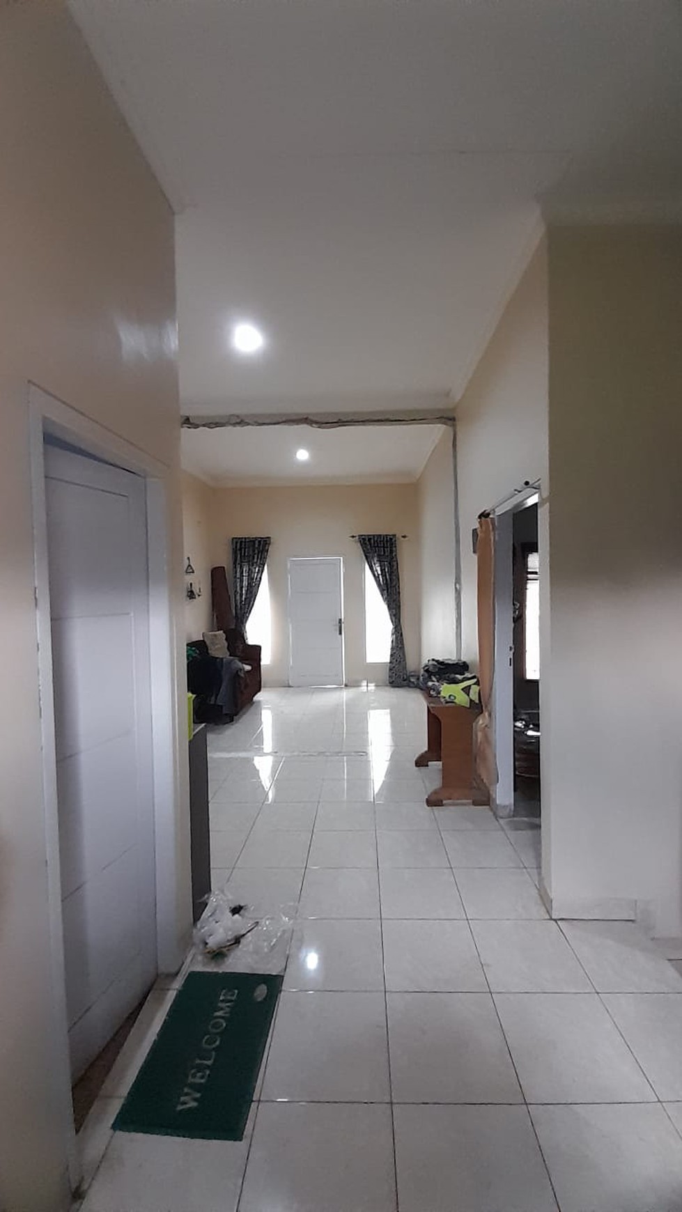 Dijual Rumah di Jl. Adam Malik, Sunflower Residence, Cipadu, Tangerang