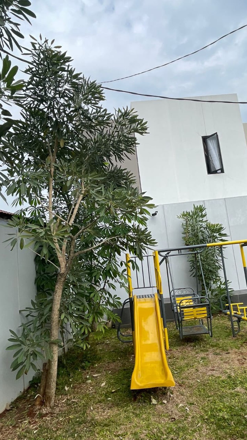 Rumah Cantik Siap Huni dengan Hunian Nyaman dan Lingkungan Asri @Pamulang.
