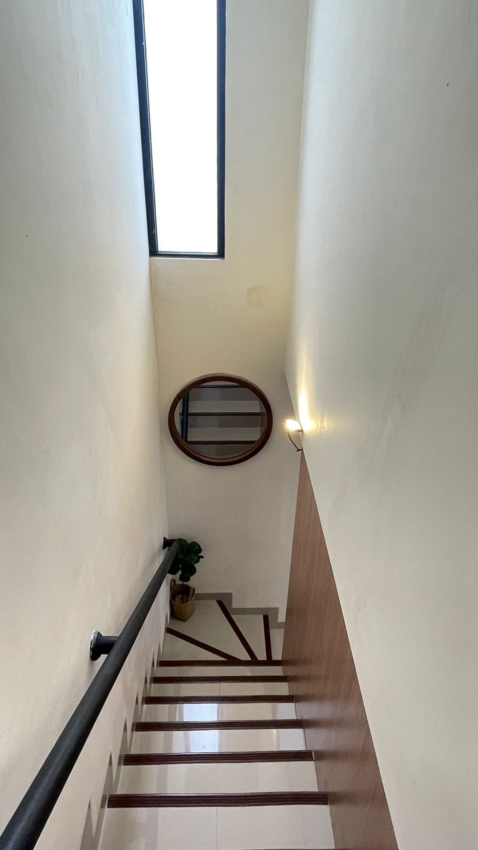 Rumah Cantik Siap Huni dengan Hunian Nyaman dan Lingkungan Asri @Pamulang.