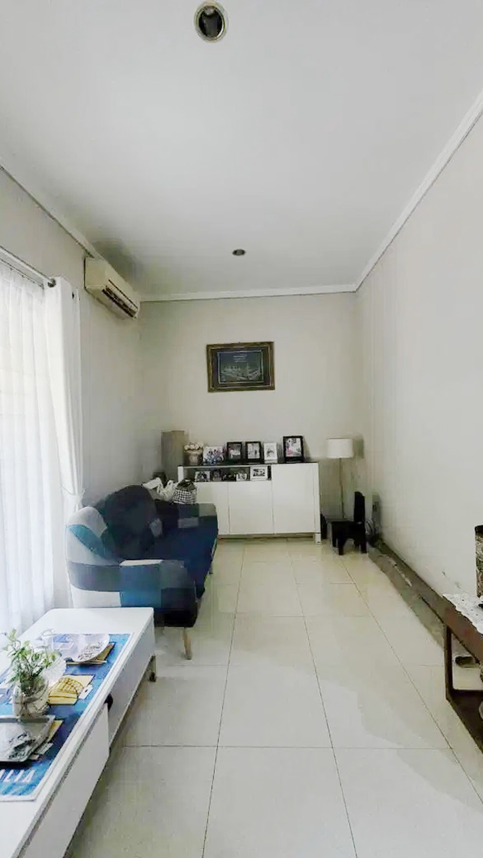 Rumah di Emerald Residence Bintaro Sektor 9 Siap Huni