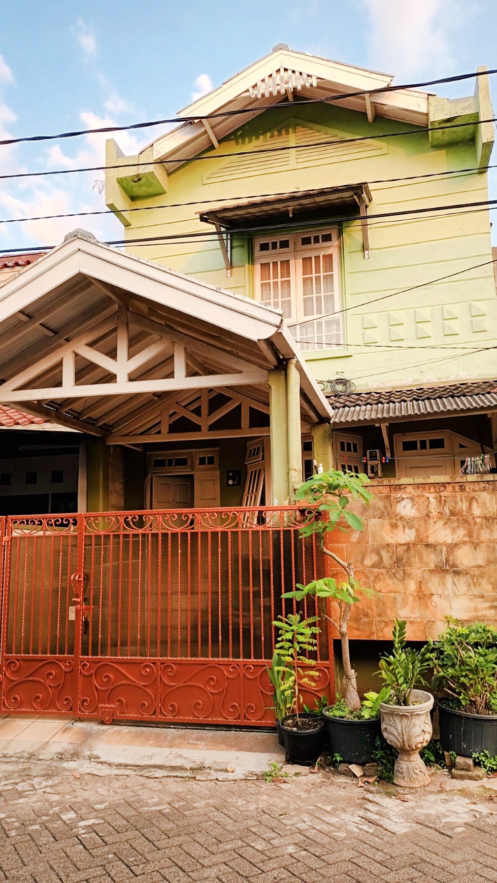 Rumah Bagus Di Cucur Timur Bintaro Sektor 4 Tangerang Selatan