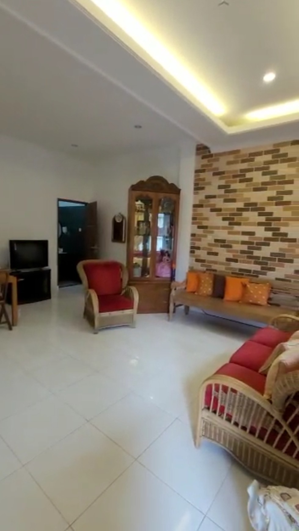 Rumah Villa Modern Dekat Tempat Wisata di Bogor 