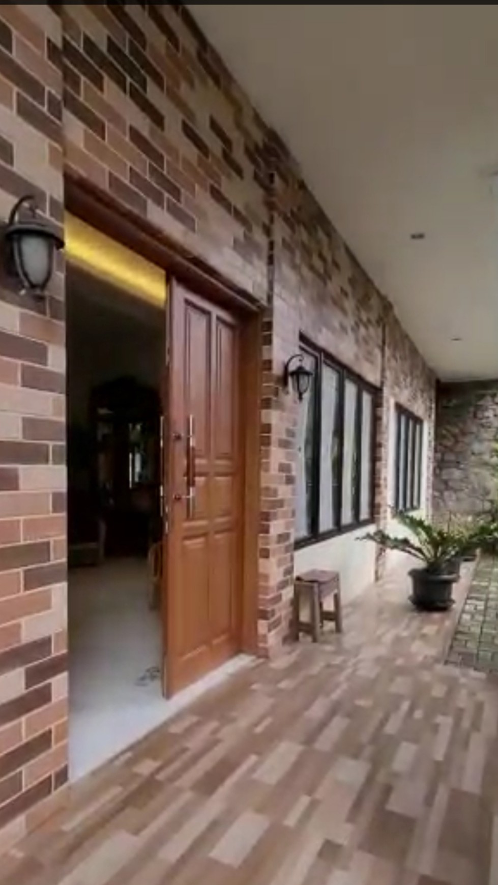 Rumah Villa Modern Dekat Tempat Wisata di Bogor 