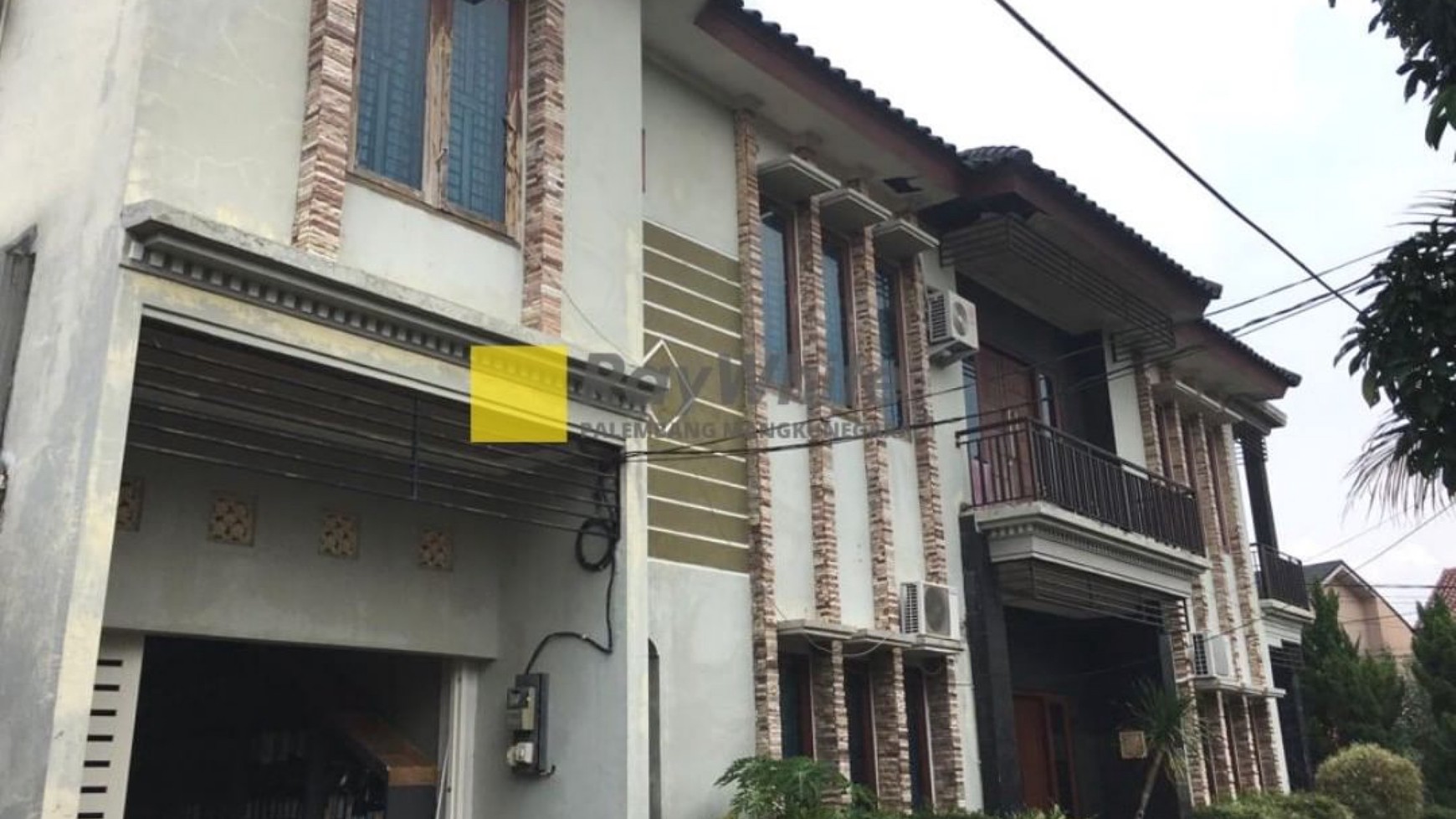 Rumah Mewah tengah kota Pempek