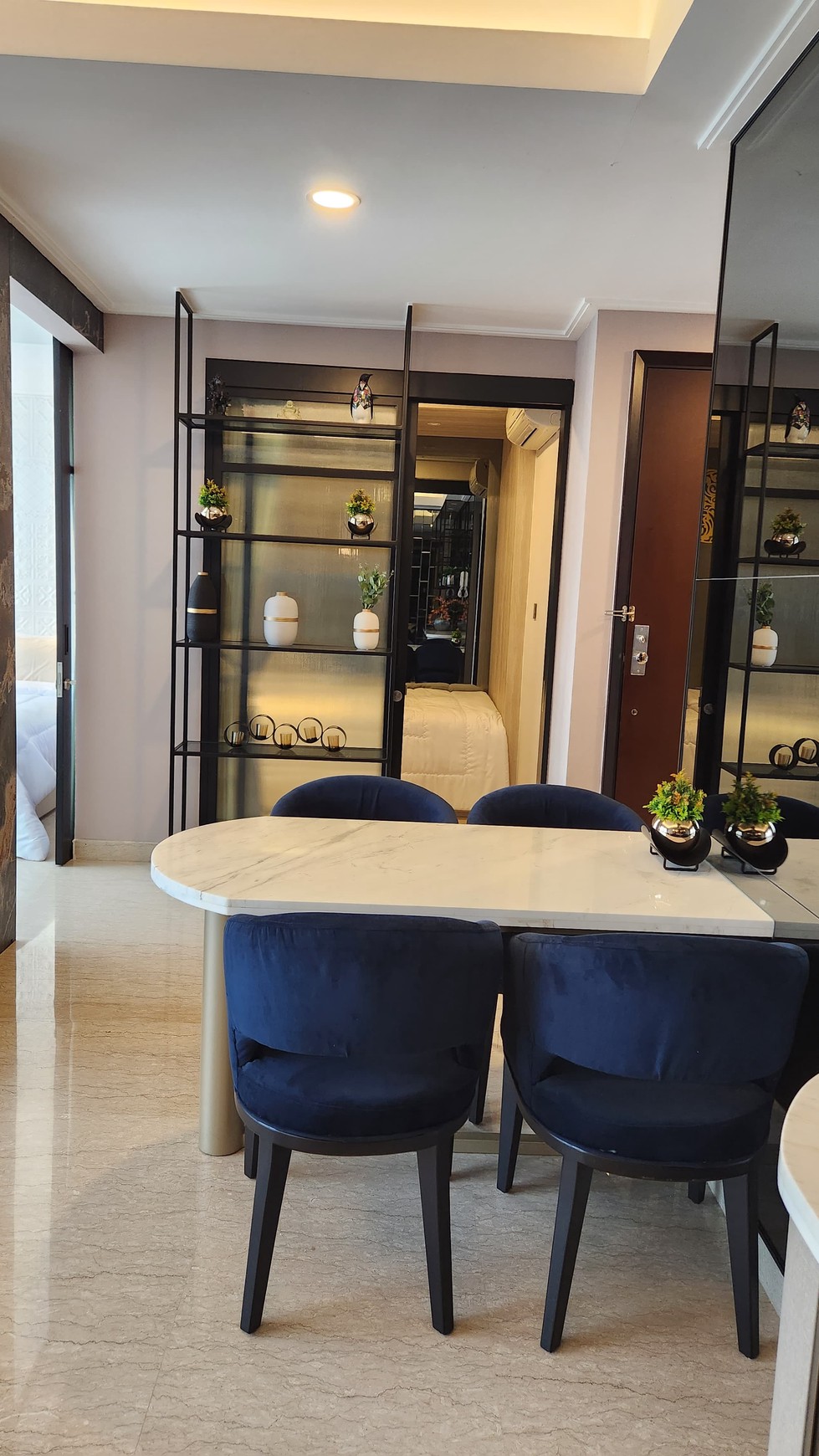 Dijual Apartemen Menteng Park, Luxury, 2Bedrooms