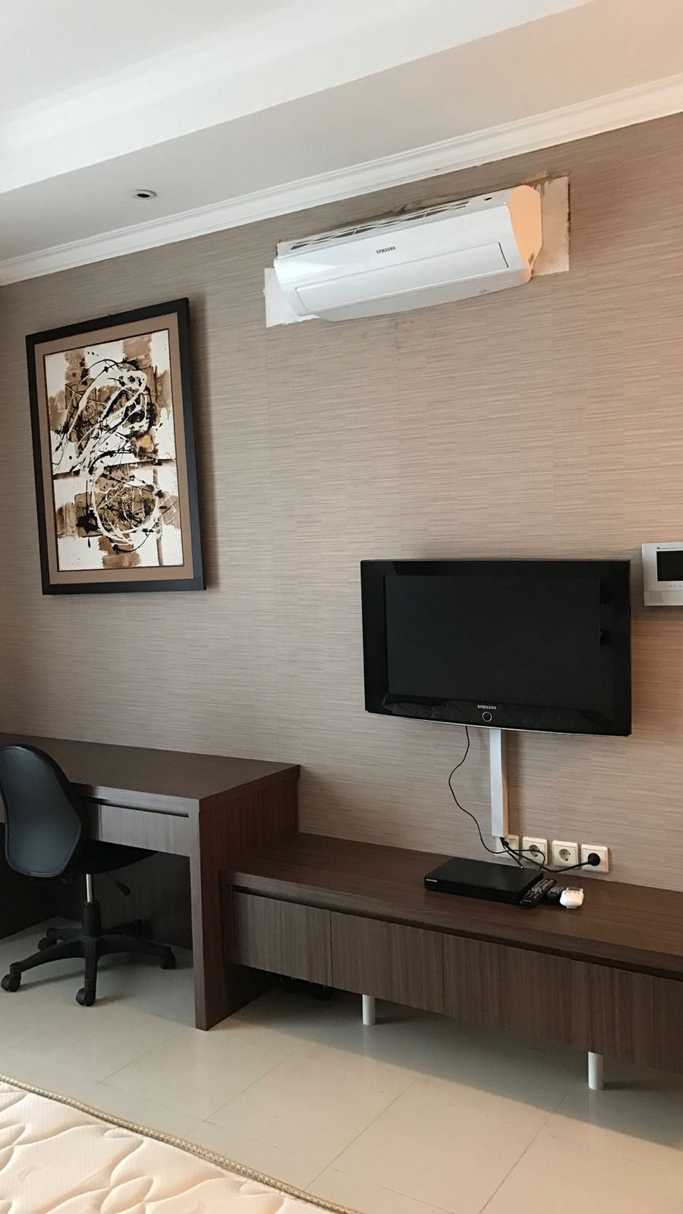 Unit Siap Huni Di Belleza Permata Hijau Jakarta Selatan. Lt 17