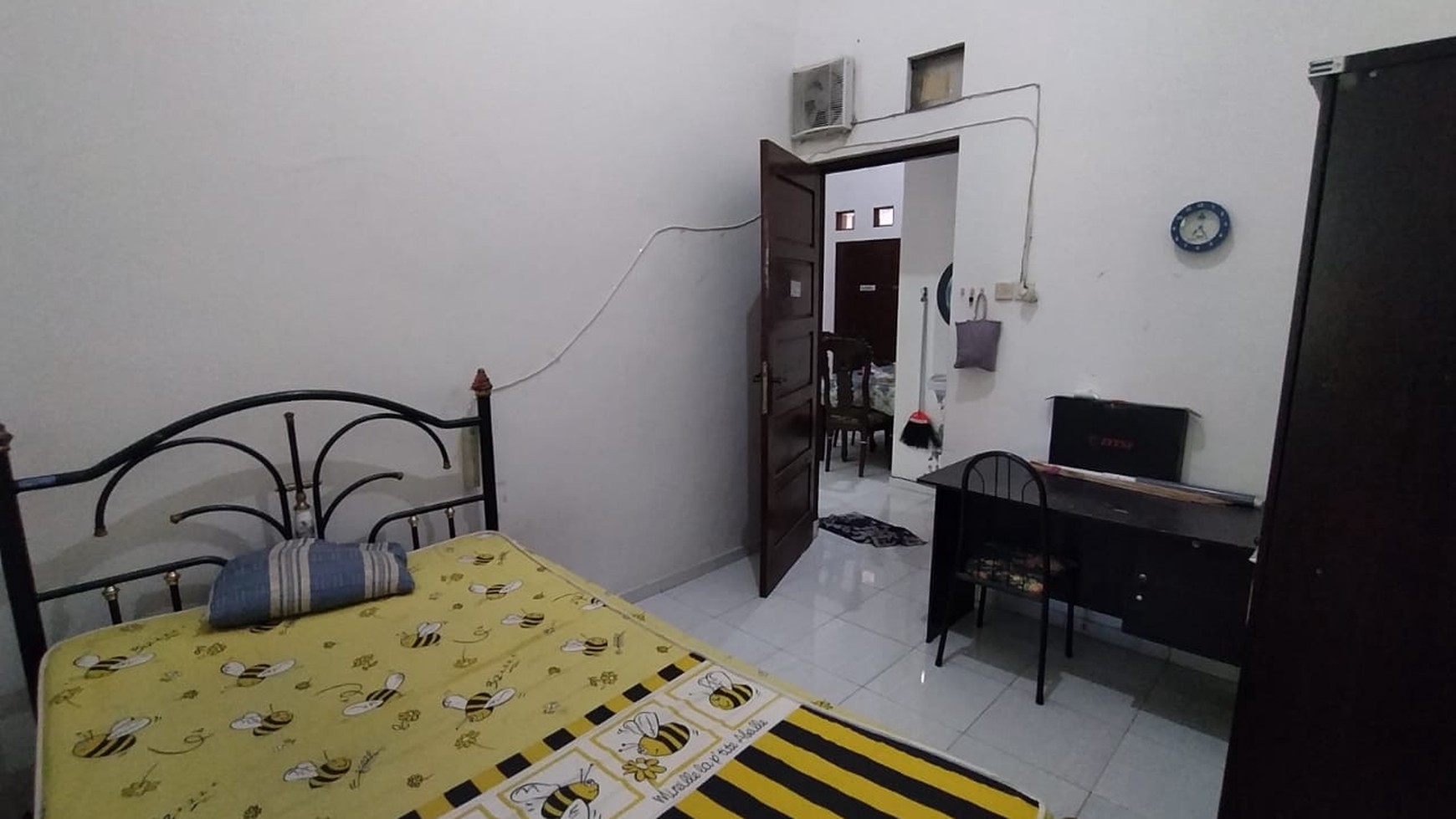 974. Dijual Rumah cantik, Jl. Bumi Marina Mas Timur