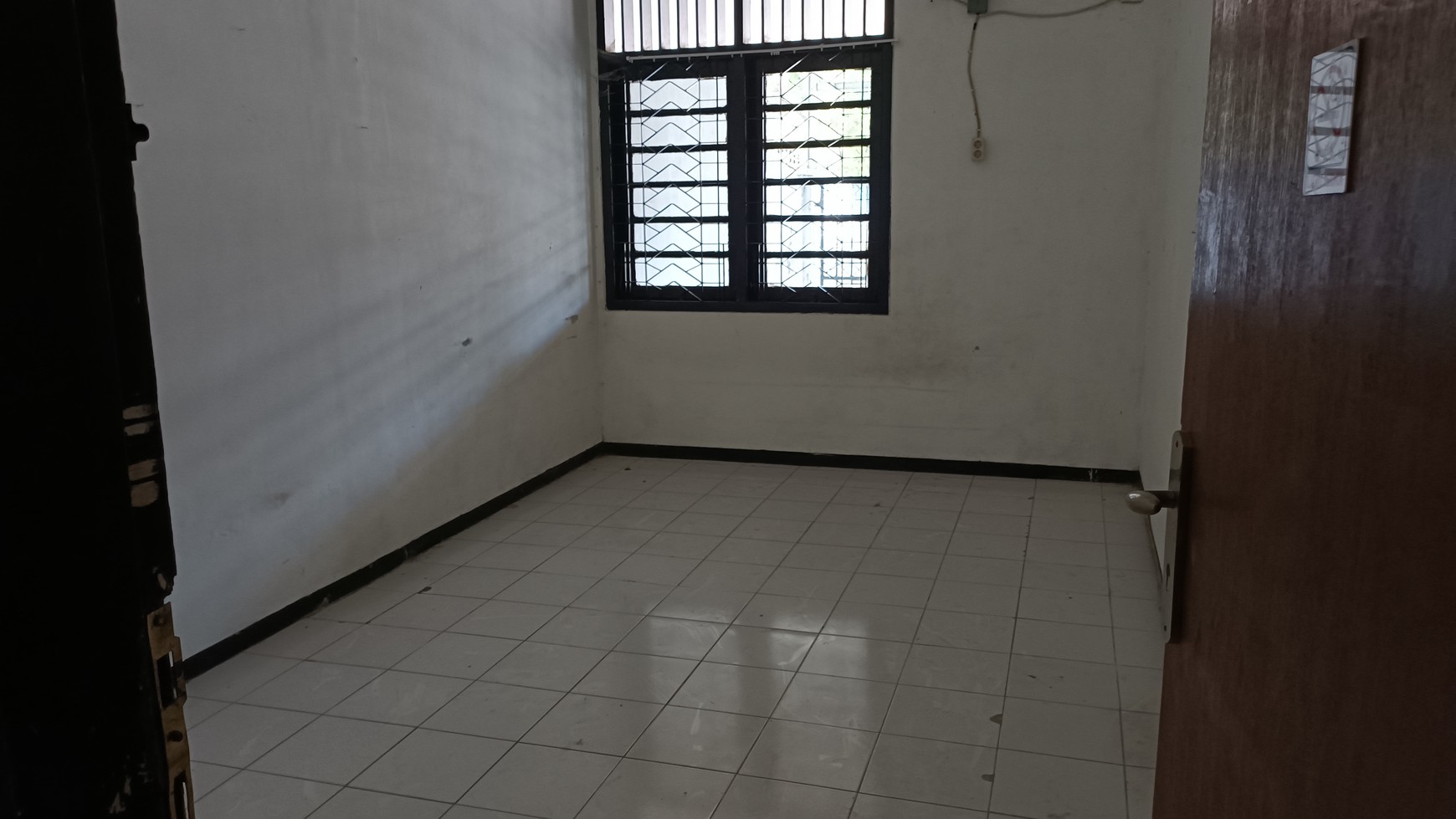 964. Dijual Rumah Siwalankerto Permai Surabaya 