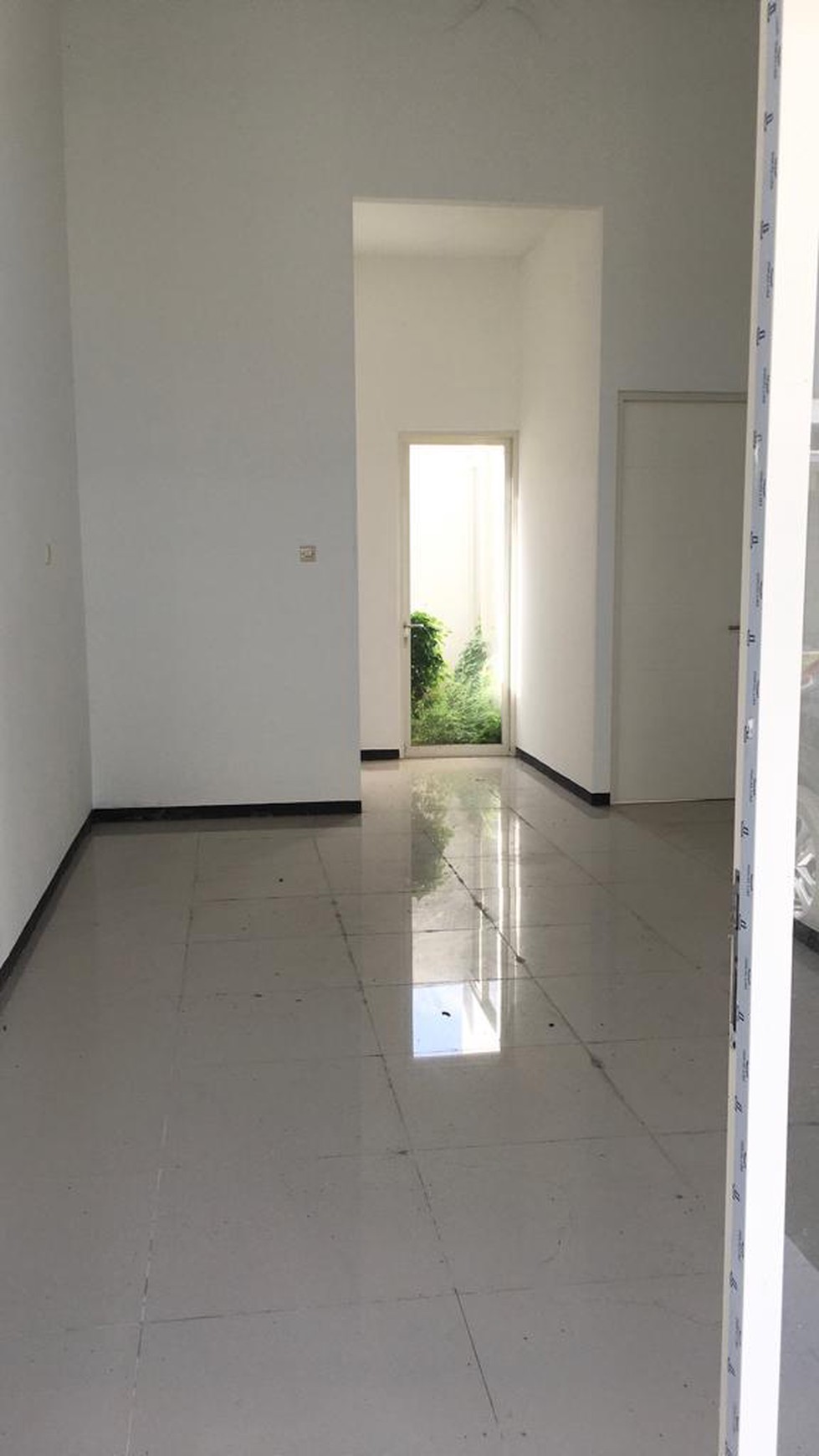 963. Dijual Rumah Diamond Park Juanda Sidoarjo