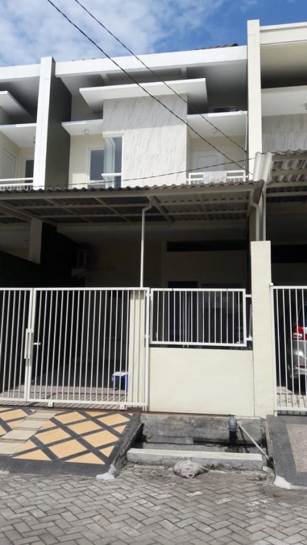 959. Dijual Rumah Semolowaru Elok, Surabaya Timur