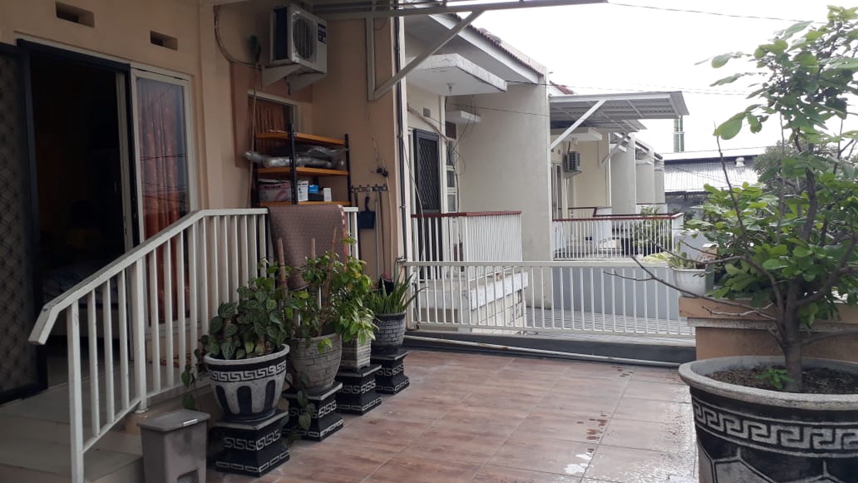 956. Dijual Rumah Taman Wisata Tropodo Regency, Waru Sidoarjo