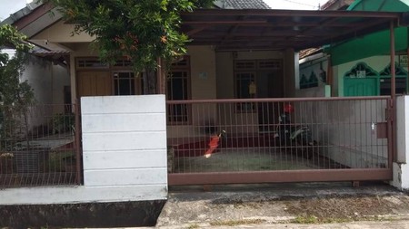 Rumah Bagus Di Jl Dwikora, Lorong Karya Pamulang Tangerang Selatan