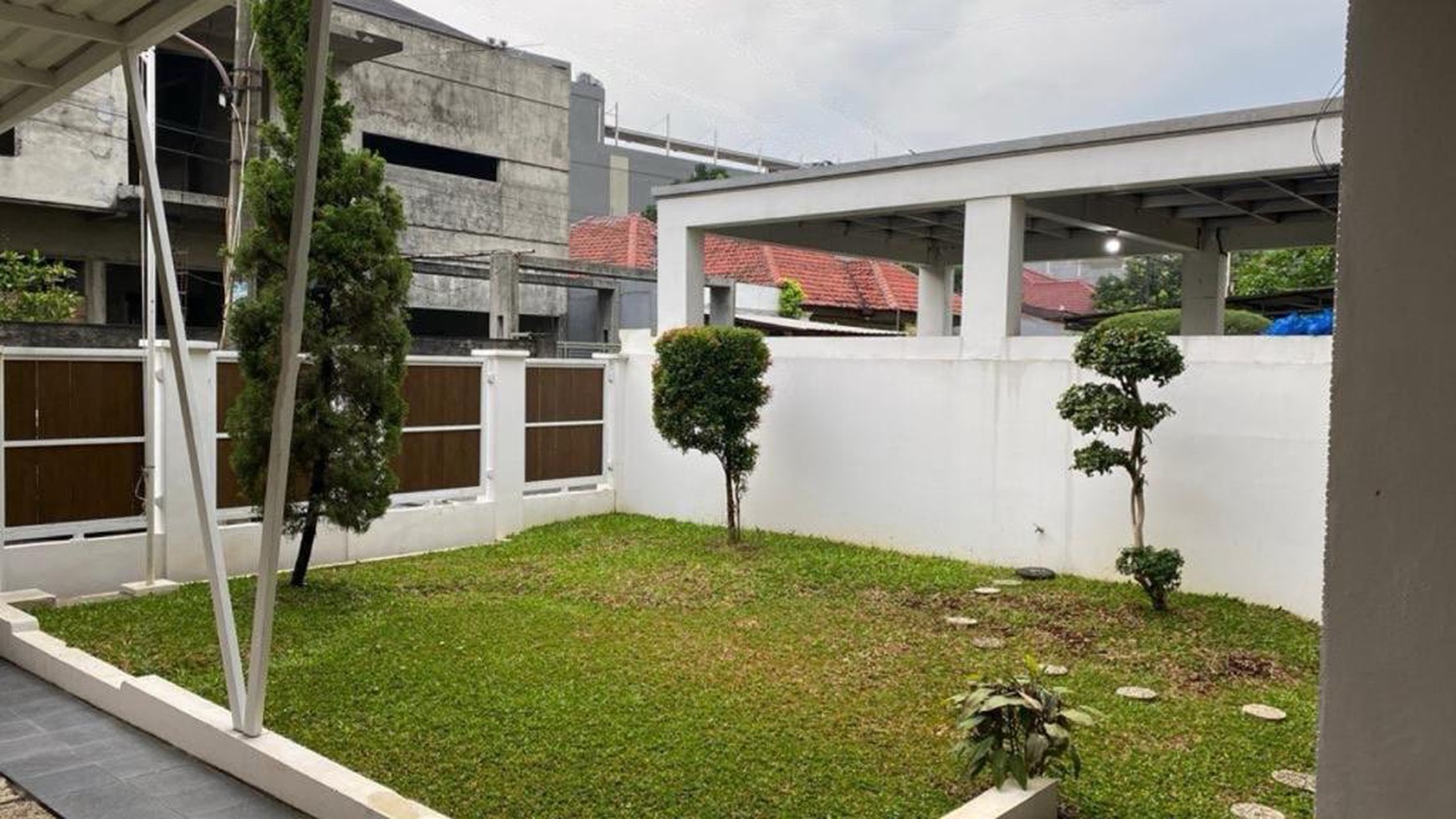 Rumah Bagus Di Jl Melati Jakasampurna, Kalimalang Bekasi