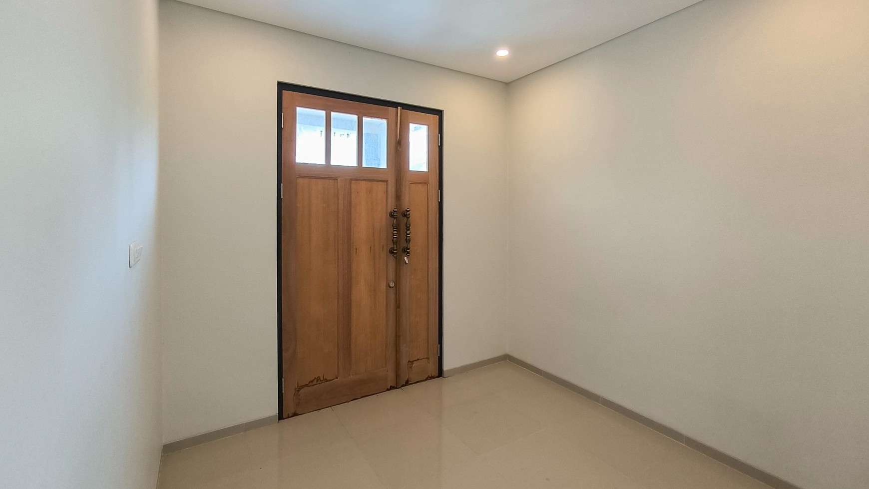 Dijual SEGERA Rumah Bagus Brand New di Maleo, Bintaro Jaya Sektor 9, Tangerang Selatan