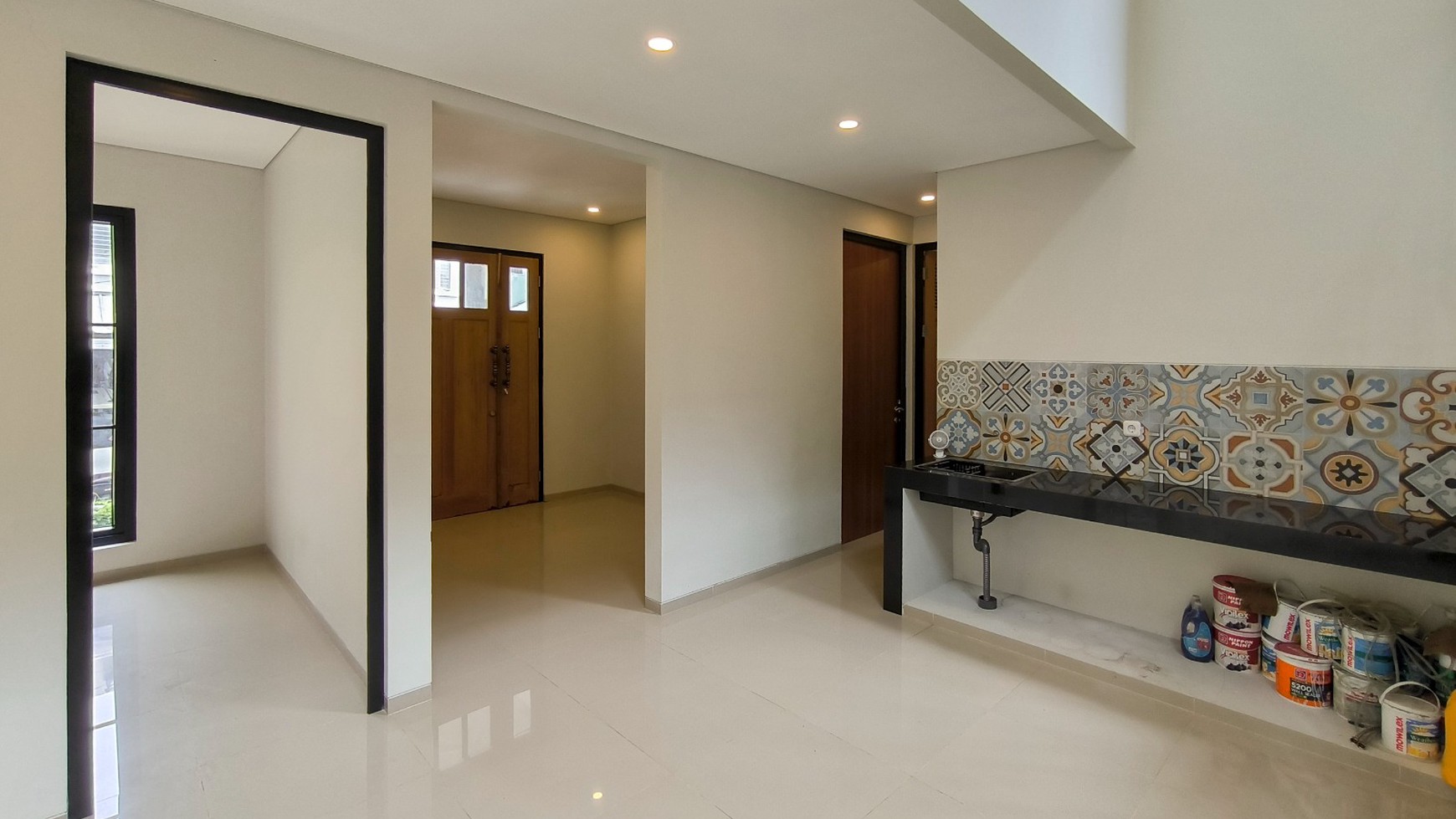 Dijual SEGERA Rumah Bagus Brand New di Maleo, Bintaro Jaya Sektor 9, Tangerang Selatan