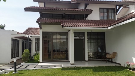 Rumah Cantik Siap Huni di Komplek sukamulya indah lokasi strategis cocok untuk rumah tinggal dan Kantor dekat Ke Pasteur 