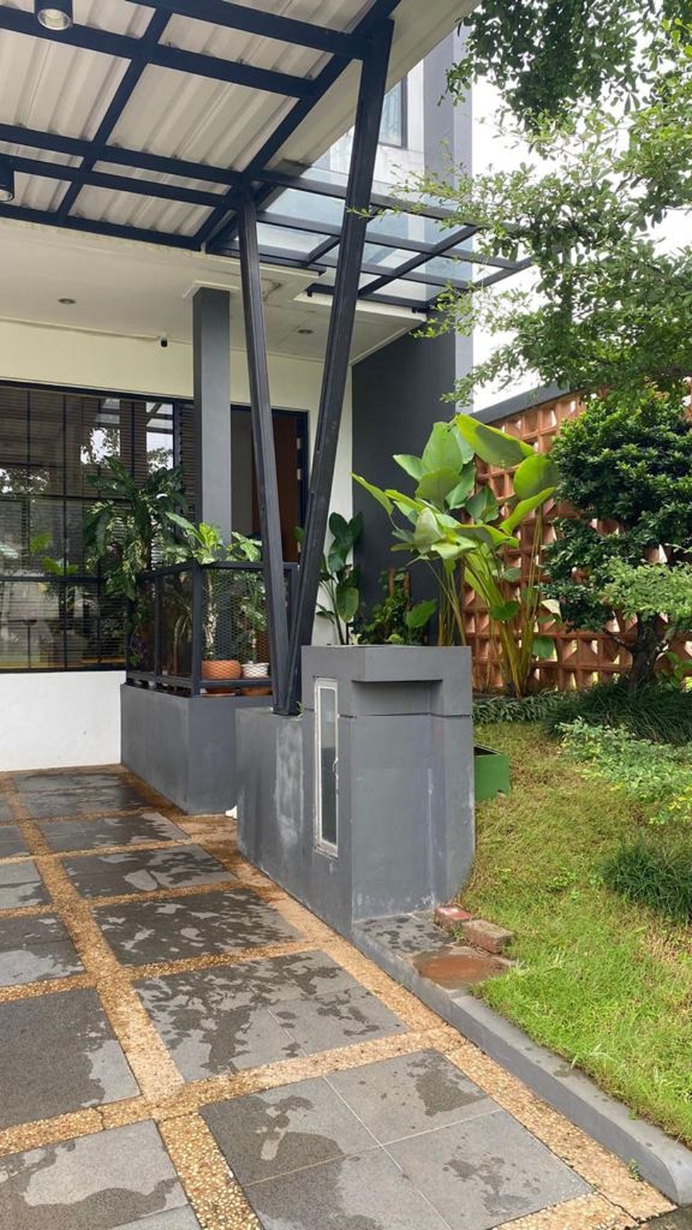 Rumah Sektor 9 Bintaro, cluster Discovery dekat dg Mcd dan pusat kuliner.