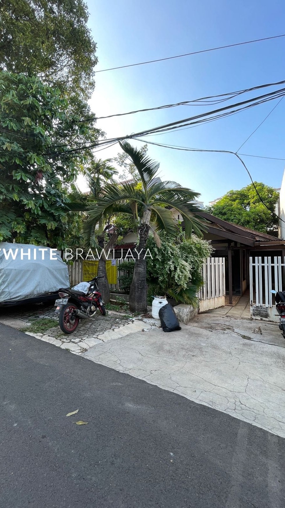 Rumah Lama Jarang Ada Area Kebayoran Baru