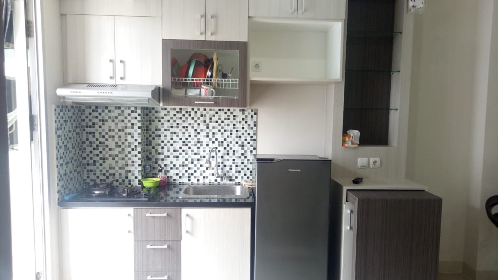 Apartemen Oak Tower Furnish siap huni ,Harga Nego Lokasi Ok