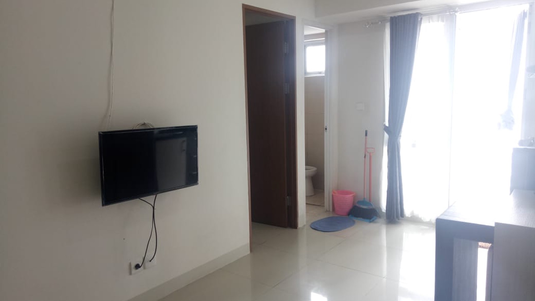 Apartemen Oak Tower Furnish siap huni ,Harga Nego Lokasi Ok